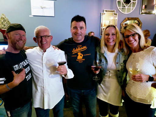 Bar «Grapeables Wine Bar & Lounge», reviews and photos, 12645 N Saguaro Blvd # 9, Fountain Hills, AZ 85268, USA