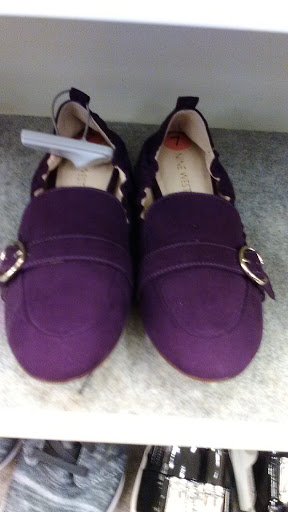 Department Store «T.J. Maxx», reviews and photos, 14 Candlewood Lake Rd, Brookfield, CT 06804, USA