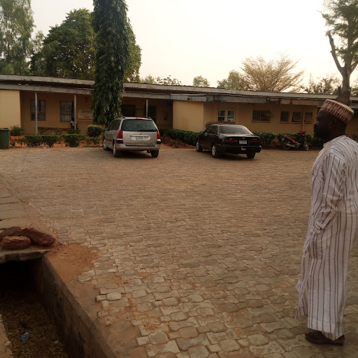 FEDERAL MEDICAL CENTRE AZARE, Sardauna Rd, Azare, Nigeria, Middle School, state Borno