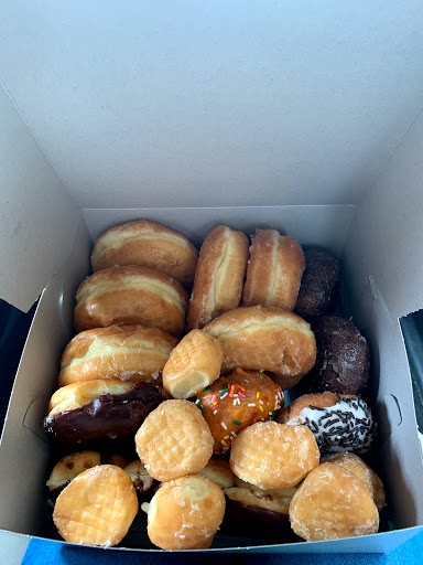 Fresh Donut House, 4931 N Eagle Rock Blvd, Los Angeles, CA 90041, USA, 