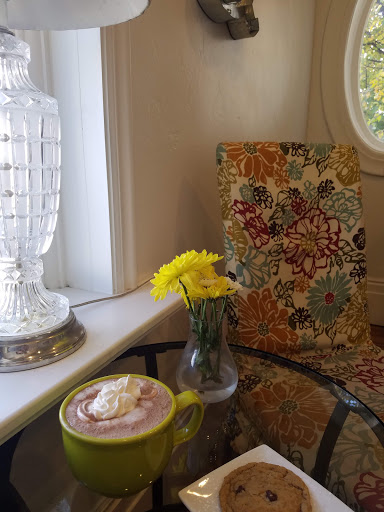 Wedding Bakery «THE CHOCOLATE a dessert cafe», reviews and photos, 212 State St, Orem, UT 84058, USA