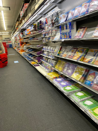 Office Supply Store «Staples», reviews and photos, 24-41 31st St, Astoria, NY 11102, USA