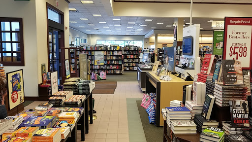 Book Store «Barnes & Noble», reviews and photos, 8136 W Bowles Ave, Littleton, CO 80123, USA