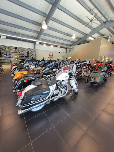 Motorcycle Dealer «Monarch Motor Sports LLC», reviews and photos, 17 Gigante Dr, Hampstead, NH 03841, USA