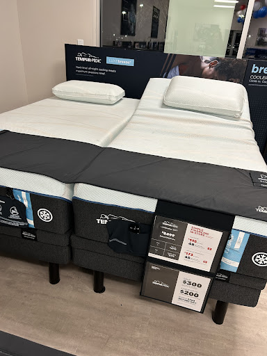 Mattress Firm Turlock image