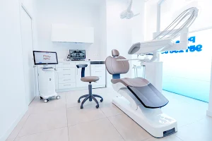Cleardent Dental Clinic Malaga Carlos Haya image