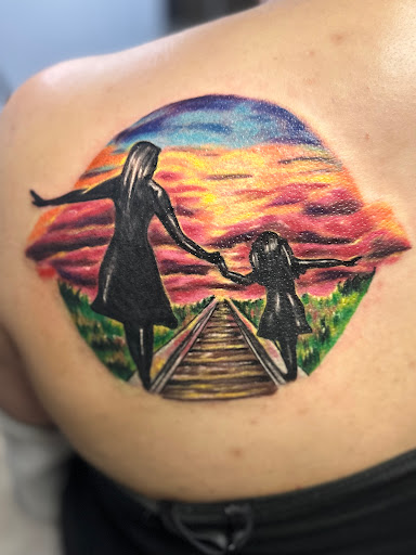 Explore tattoo ideas for hands men, creative tattoo ideas in Abilene, available at Lino Ink Tattoo Studio