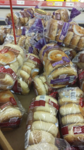 Grocery Store «Save-A-Lot», reviews and photos, 822 Lake Ave, Ashtabula, OH 44004, USA