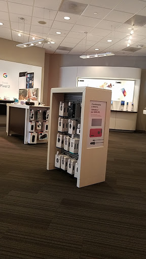 Cell Phone Store «Verizon», reviews and photos, 2415 E Baseline Rd b107, Phoenix, AZ 85042, USA
