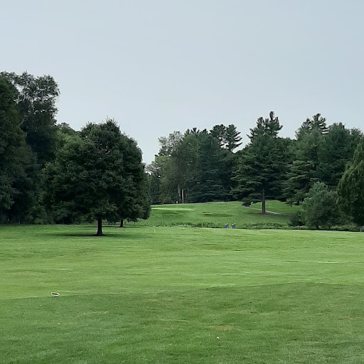 Country Club «Newtown Country Club», reviews and photos, 2 Country Club Rd, Newtown, CT 06470, USA