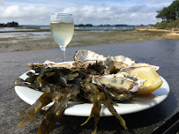 Produits de la mer du Bar-restaurant à huîtres Les Viviers du Logeo dégustation d'huitres naturels et vente a emporter à Sarzeau - n°18