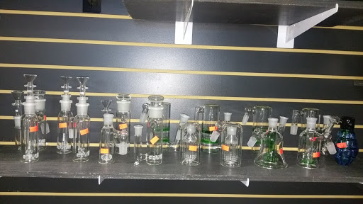 Tobacco Shop «Good Times Tobacco», reviews and photos, 121 E Nolana Ave, McAllen, TX 78504, USA