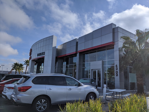 Toyota Dealer «Hanlees Davis Toyota», reviews and photos, 4202 Chiles Rd, Davis, CA 95616, USA