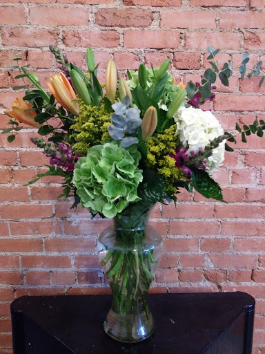 Florist «Blossoms Florist», reviews and photos, 913 N Peak St, Dallas, TX 75204, USA