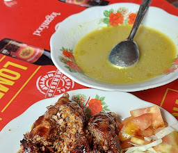 Sate Kambing & Gule Goreng \
