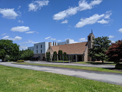 Funeral Home «Woodlawn-Roesch-Patton Funeral Home & Me», reviews and photos, 660 Thompson Ln, Nashville, TN 37204, USA