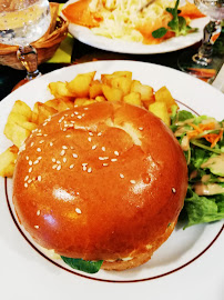 Plats et boissons du Restaurant Le Triporteur Bistrot Café Burger à Issy-les-Moulineaux - n°11