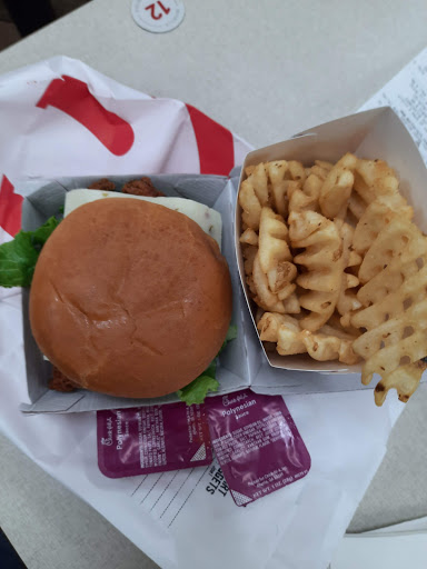 Fast Food Restaurant «Chick-fil-A», reviews and photos, 4435 Fox Valley Center Dr, Aurora, IL 60504, USA