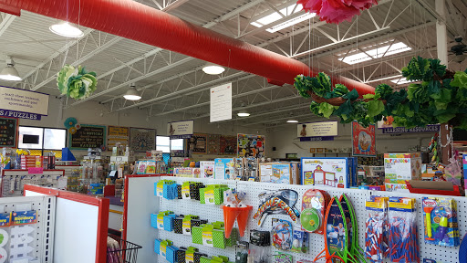 School Supply Store «Utah Idaho Supply / Map World», reviews and photos, 7733 S Redwood Rd, West Jordan, UT 84084, USA