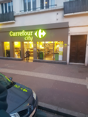 Carrefour City à Caen