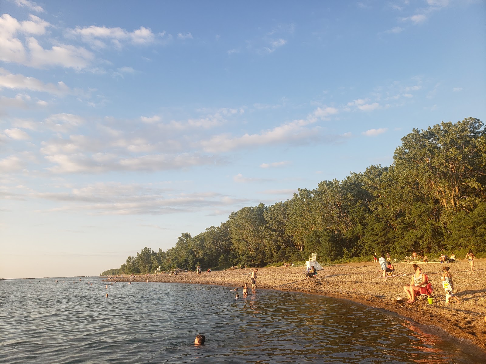 Fotografija Presque Isle State Park Beach nahaja se v naravnem okolju