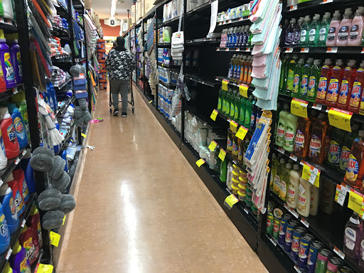 Grocery Store «C-Town Supermarkets», reviews and photos, 702 N 4th St, Allentown, PA 18102, USA