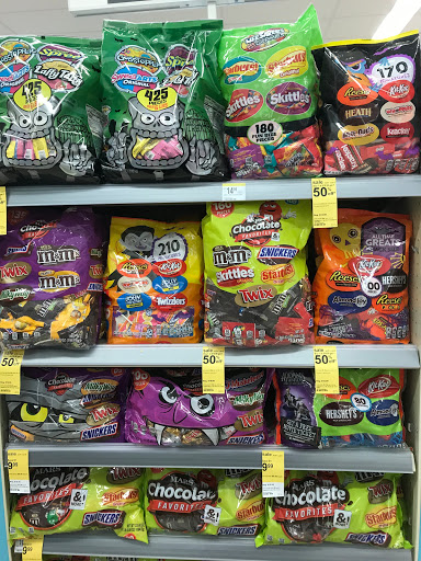 Drug Store «Walgreens», reviews and photos, 501 Collins Ave, Miami Beach, FL 33139, USA