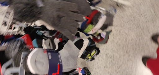 Clothing Store «Ross Dress for Less», reviews and photos, 3201 Eastway Dr, Charlotte, NC 28205, USA