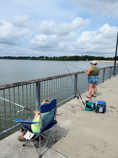Fishing Pier «James River Fishing Pier», reviews and photos, 2019 James River Bridge, Newport News, VA 23607, USA