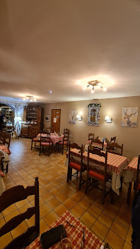 Atmosphère du Restaurant français Hôtel Restaurant Au Fief du Château à Orschwiller - n°8