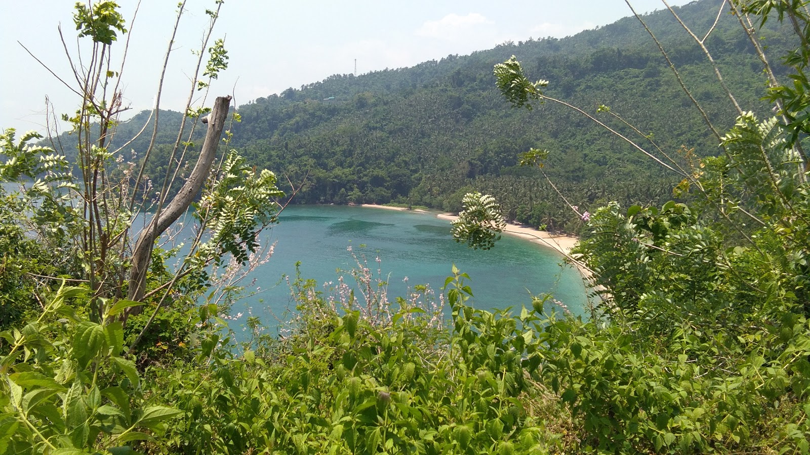 Foto von Bulabod Beach mit türkisfarbenes wasser Oberfläche