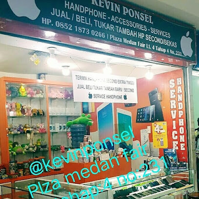 KEVIN PONSEL Store IPHONE