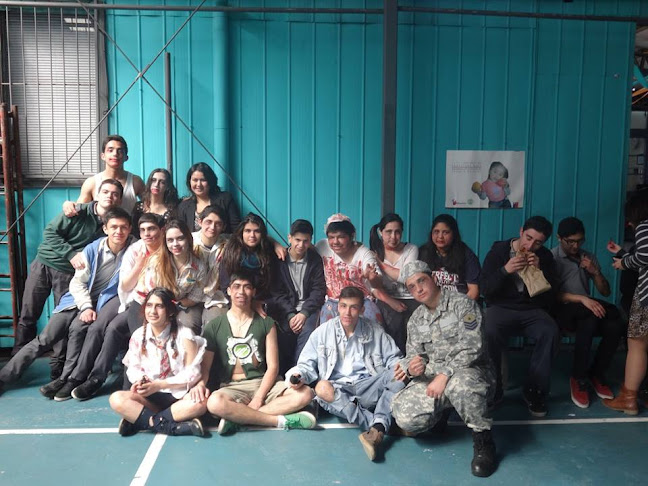 Colegio Juan XXIII de Temuco Liceo HC - Escuela