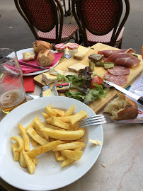 Plats et boissons du Restaurant français Le Paris Italie - n°3