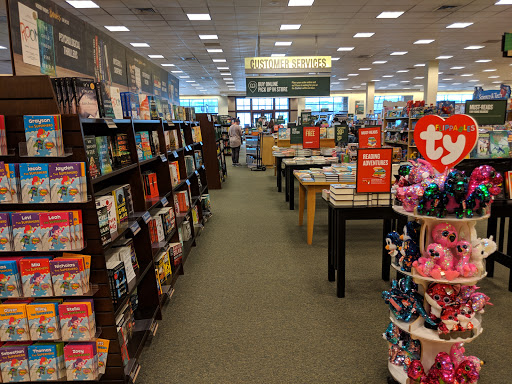 Book Store «Barnes & Noble», reviews and photos, 7157 Plaza Center Dr, West Jordan, UT 84084, USA