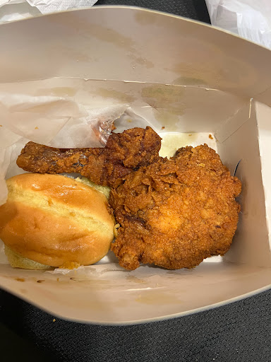 Convenience Store «Royal Farms», reviews and photos, 2330 Smith Ave, Baltimore, MD 21209, USA