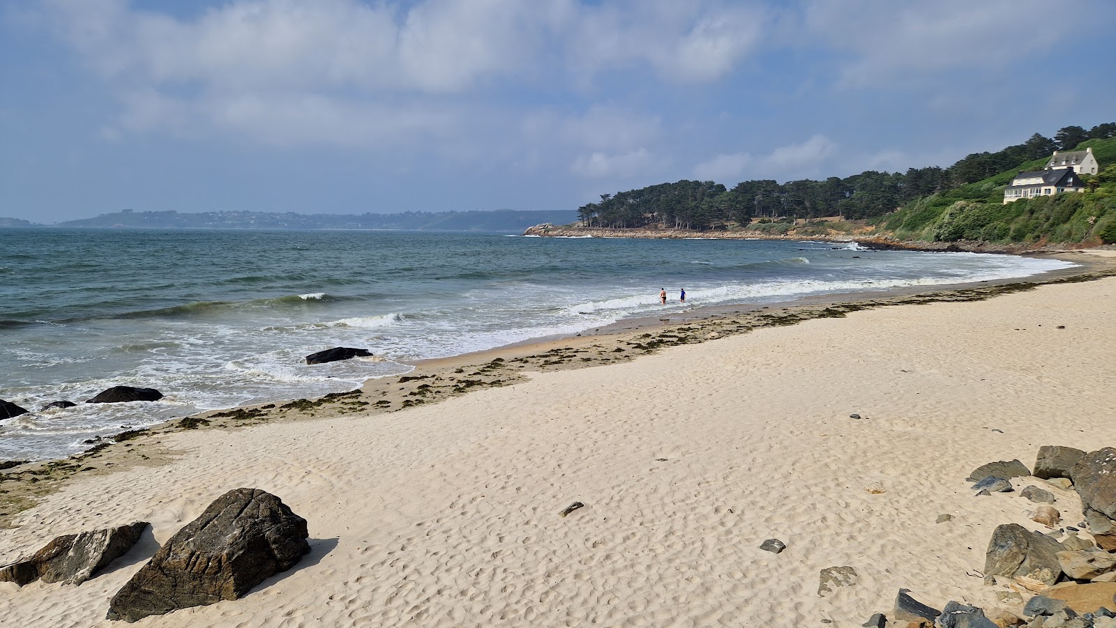 Foto von Plage de Notigou mit beiger sand Oberfläche
