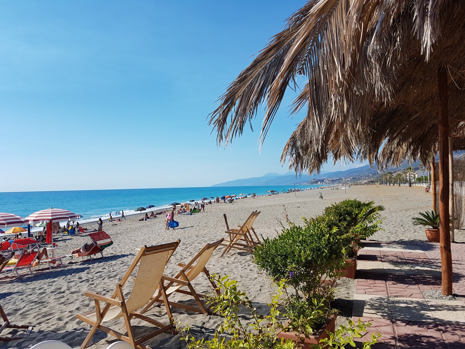 Foto di Torremezzo di Falconara area del resort sulla spiaggia