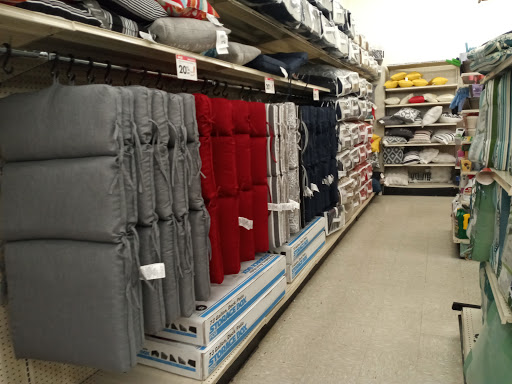 Discount Store «Big Lots», reviews and photos, 1520 3rd St SW, Winter Haven, FL 33880, USA