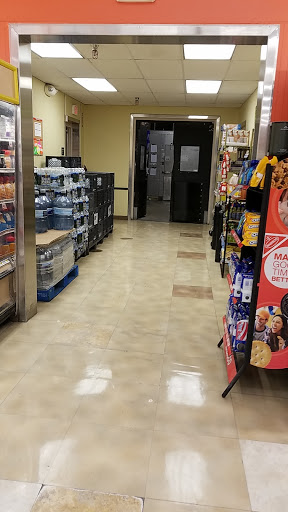 Supermarket «Weis Markets», reviews and photos, 905 Garrisonville Rd, Stafford, VA 22554, USA