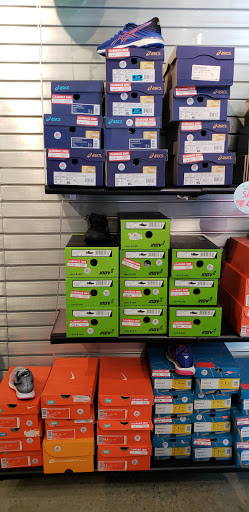 Running Store «Road Runner Sports», reviews and photos, 1125 Industrial Rd d, San Carlos, CA 94070, USA