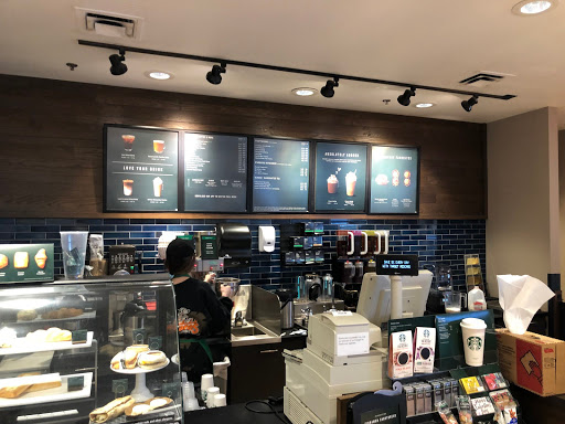 Coffee Shop «Starbucks», reviews and photos, 1922 E Main St, Torrington, CT 06790, USA