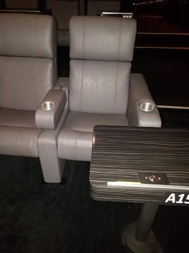 Movie Theater «Star Cinema Grill», reviews and photos, 702 Baybrook Mall, Friendswood, TX 77546, USA