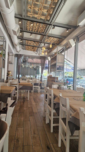 Λαδόκολλα - Από το Κορδελιό στο Χαρμάνκιοϊ - Ελευθέριο Κορδελιό