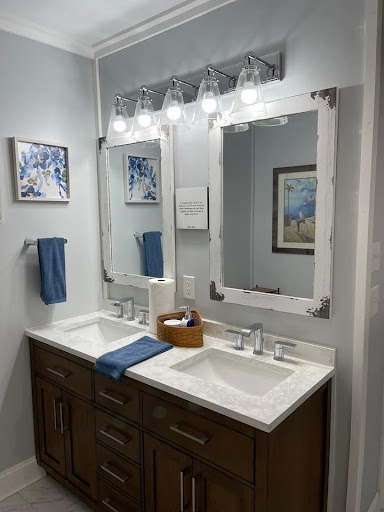 Beauty Salon «Kelly & Company - A Hair Salon / Massage Therapy / Spray Sunless Tanning», reviews and photos, 2445 Walnut St, Harrisburg, PA 17110, USA