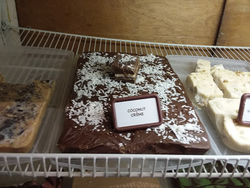 Gift Shop «Quechee Gorge Gifts & Sportswear», reviews and photos, 6053 Woodstock Rd, Quechee, VT 05059, USA