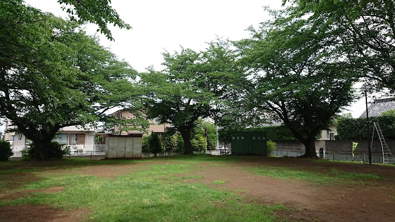 川間駅南第四公園