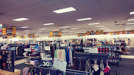 Department Store «Stein Mart», reviews and photos, 2145 NJ-35, Holmdel, NJ 07733, USA