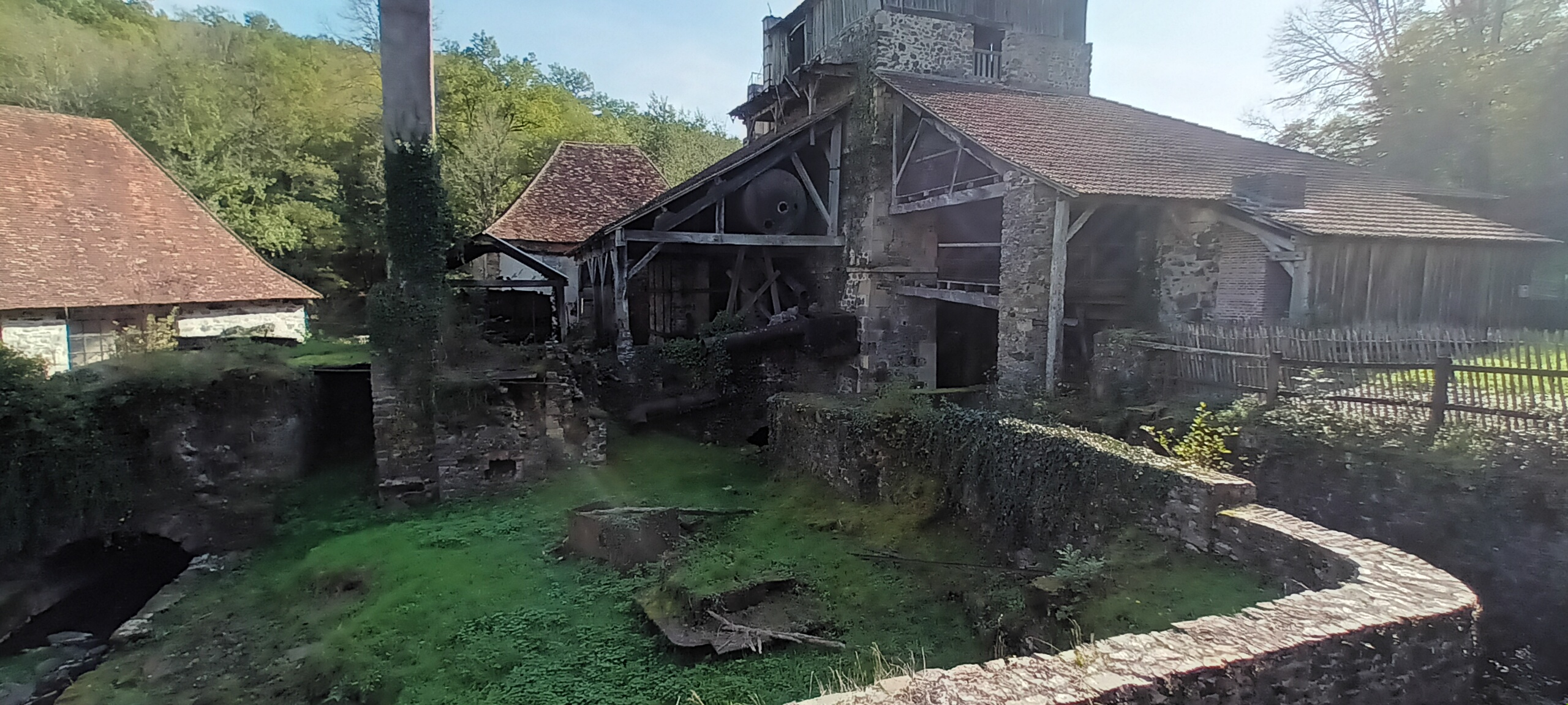 Photo n° 2 de l'avis de CHABANAS.E fait le 01/11/2022 à 19:55