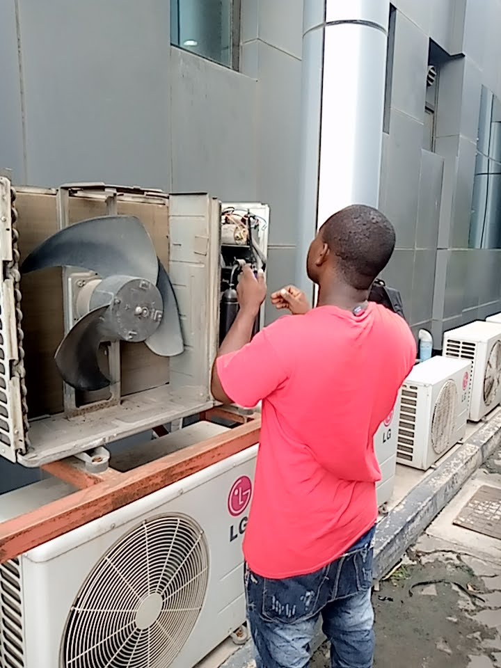 Refrigeration and air condition repair